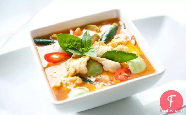 Ciotola di noodle al curry di cocco