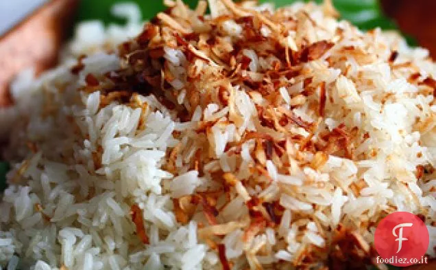 Riso al gelsomino di cocco perfettamente cotto senza fornello di riso