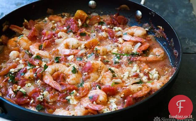 Gamberetti al forno in salsa di pomodoro Feta