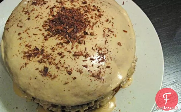 Torta di caffè con glassa di caffè