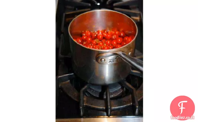 Salsa di mirtilli con albicocche secche