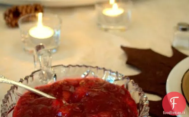 Salsa di mirtilli speziata con mela e arancia