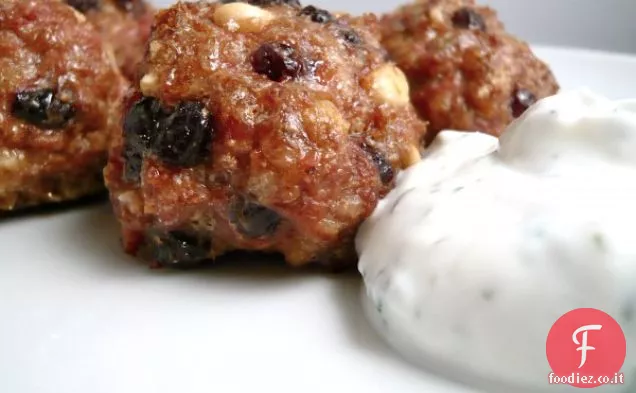 Polpette di agnello con salsa di yogurt