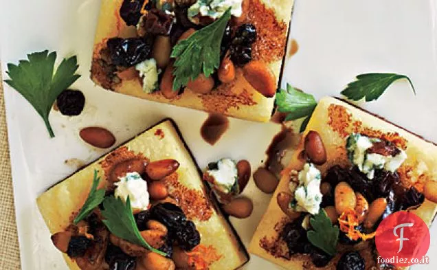 Quadratini di Polenta con Gorgonzola e Pinoli