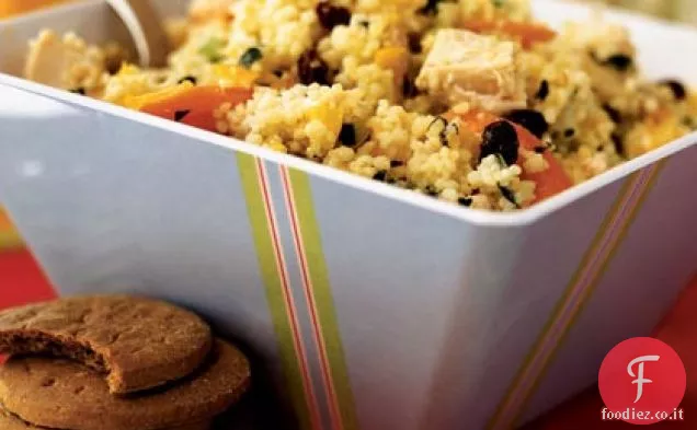 Insalata di Couscous con pollo e verdure tritate