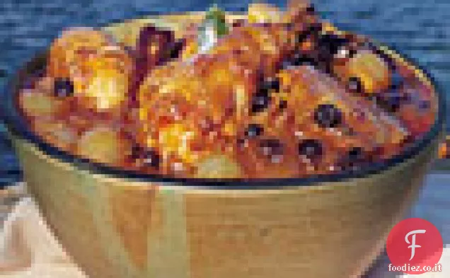 Stufato di pollo, cipolla e uva passa