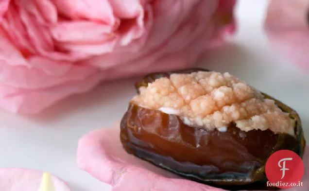 Date marocchine con sciroppo di rosa