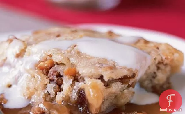 Torta di budino di dattero con salsa alla vaniglia