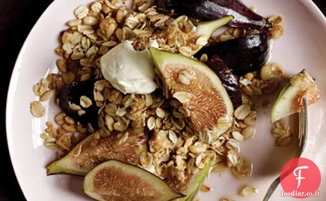 Fichi ubriachi con granola al pepe nero