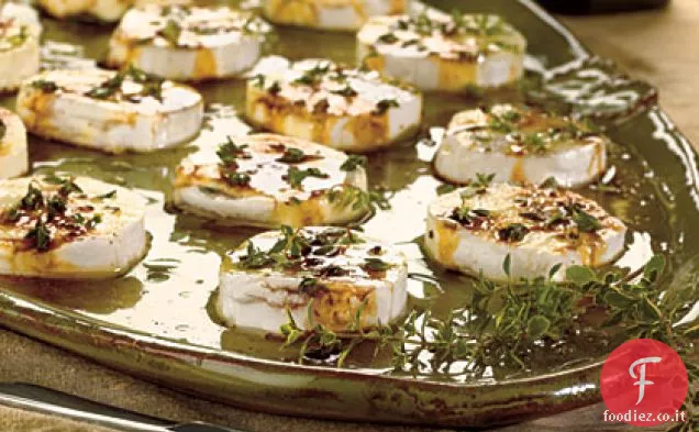 Formaggio di Capra pepato al miele con pioggerellina balsamica di fichi