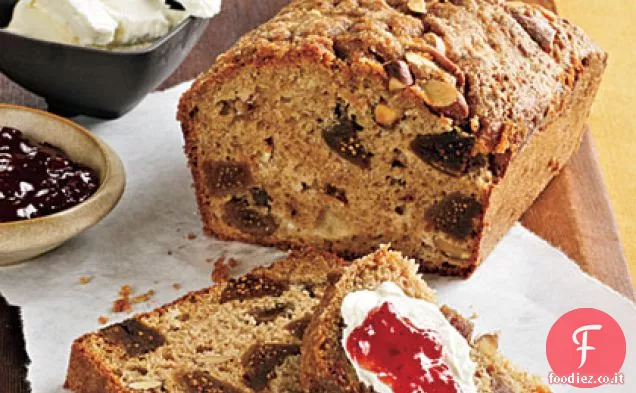 Fico, salsa di mele e pane per la colazione alle mandorle