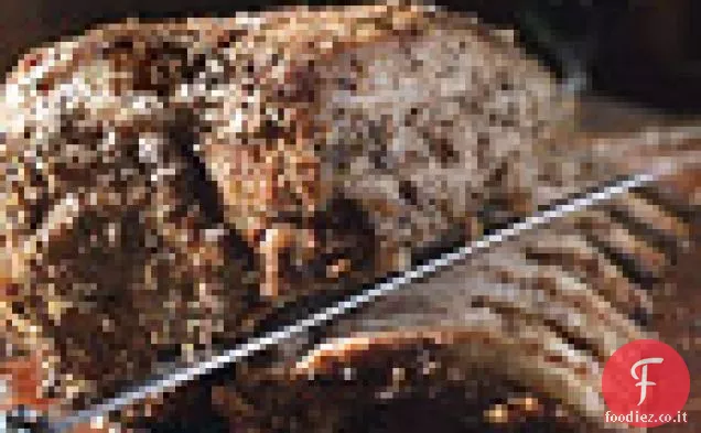 Lonza di maiale arrostita con sale e spezie