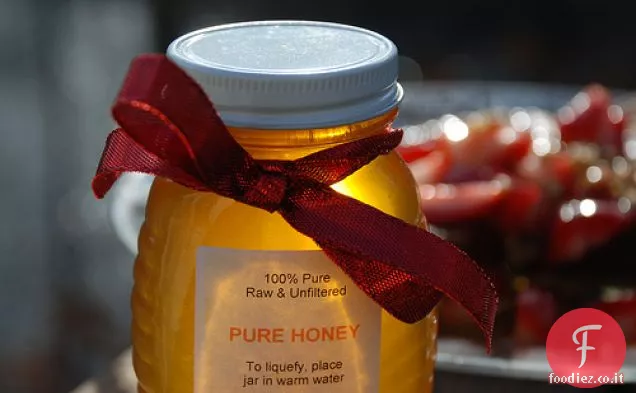 Shortcakes alla fragola e miele con panna montata zuccherata al miele