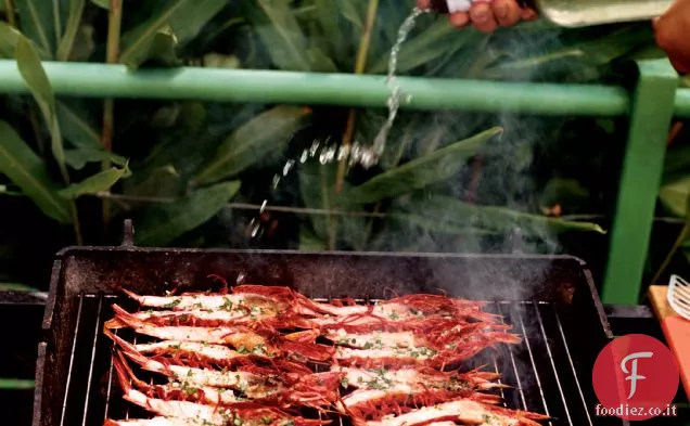 Gamberi jumbo alla griglia con burro alle erbe all'aglio