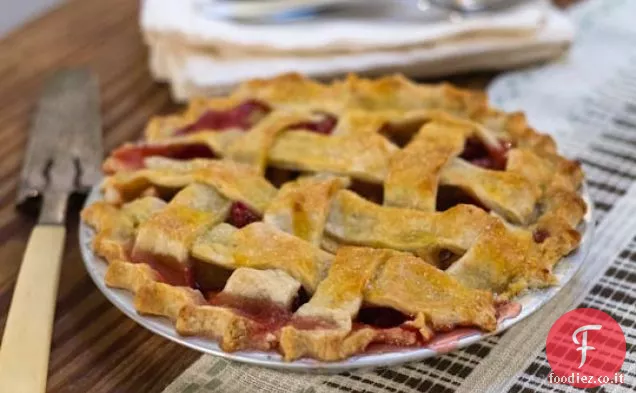 Ricette classiche di torta di rabarbaro alla fragola dalla cucina