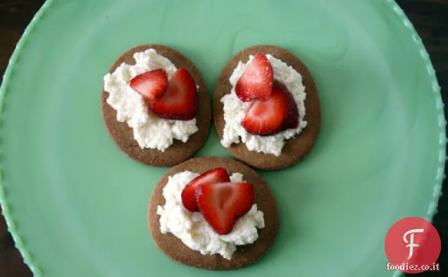 Tartellette di fragola e ricotta