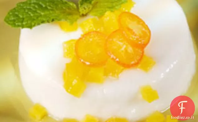 Tembleque con gusto Mango-kumquat