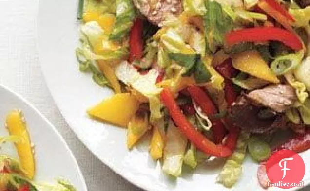Insalata di bistecca asiatica con Mango