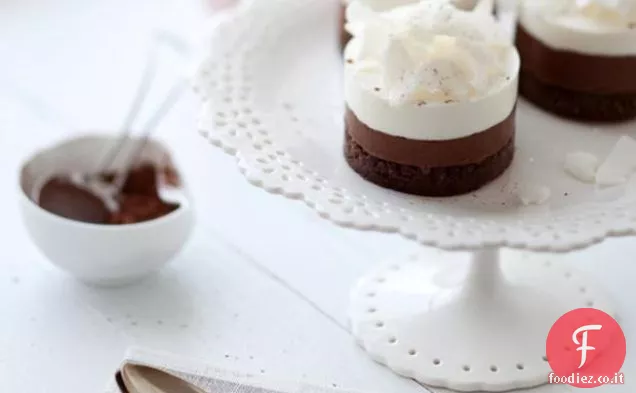 Torte di Mousse al cioccolato, Nocciole e Cocco