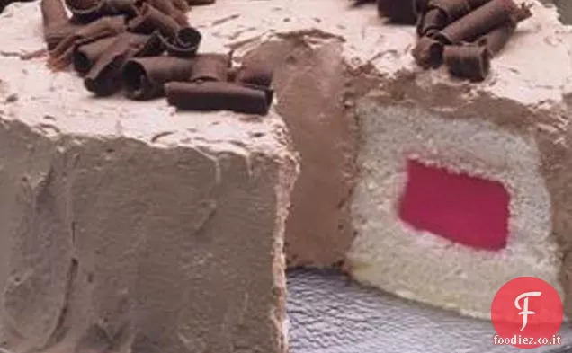 Segreto fragola riempito angelo torta