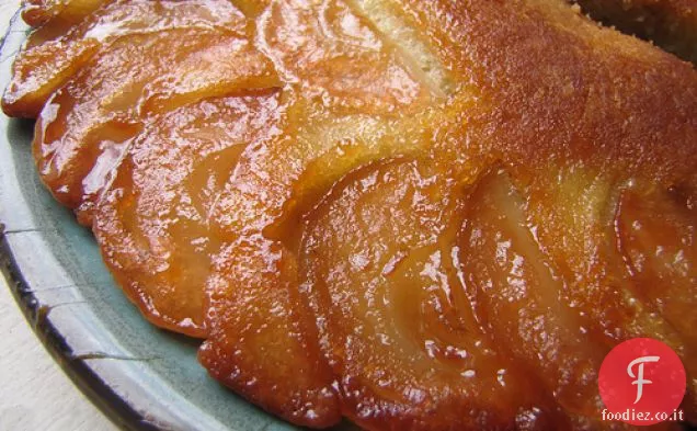 Torta di mele capovolta (in una padella)