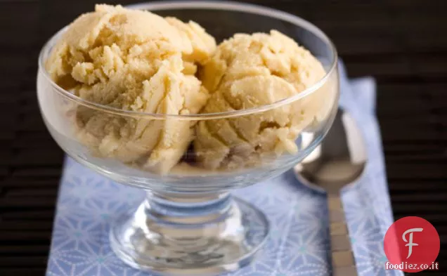 Gelato al caramello salato leggero