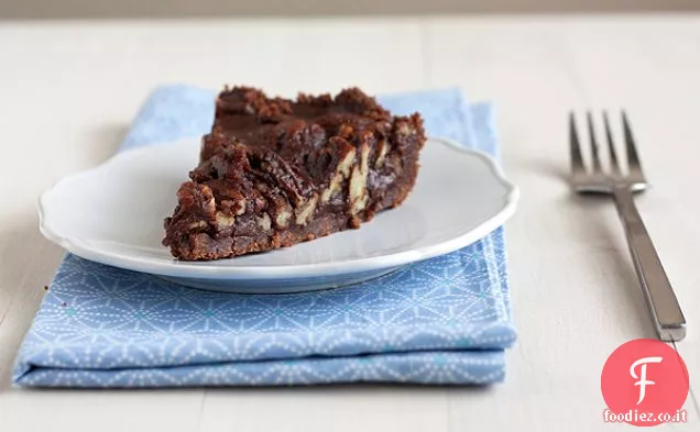 Torta di noci pecan, caramello e fondente