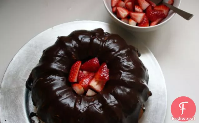 Torta al nastro di cannella e cioccolato