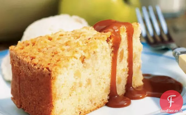 Torta al burro rosolata di mele e mandorle