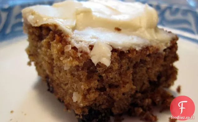 Farina d'avena Torta al cioccolato con crema di formaggio glassa
