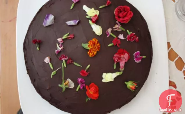 Torta al cioccolato gigante con Ganache al cioccolato agrodolce