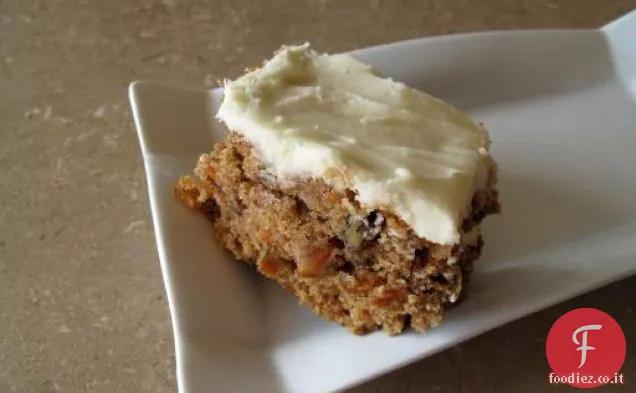 Torta di carote completamente caricata