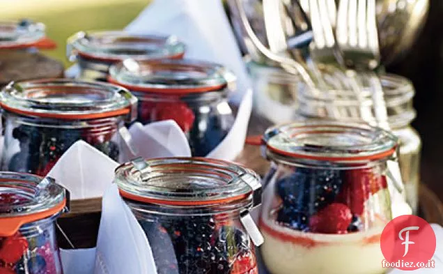 Cheesecake al formaggio di capra con frutti di bosco estivi