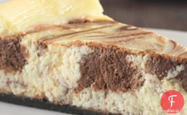 Cheesecake marmorizzato fatto con Chips senza zucchero di Hershey