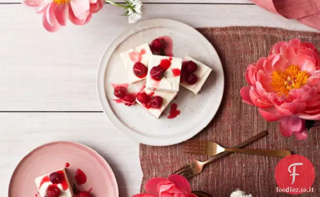 Cheesecake con lamponi canditi allo zenzero e lime