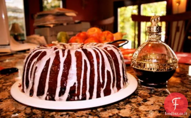 Geraldine-Cran-Torta al caffè con panna acida al lampone all'arancia