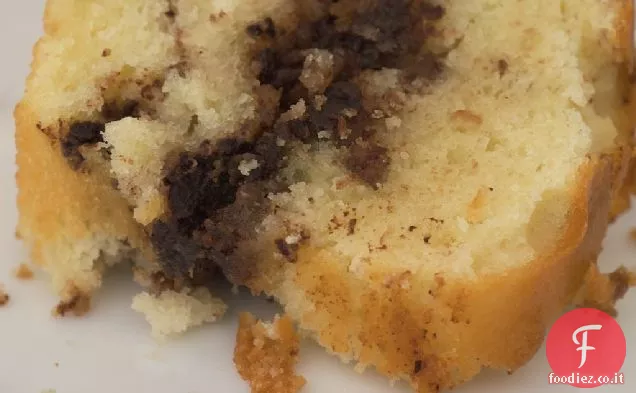 Panna acida Torta al caffè con cioccolato e noci