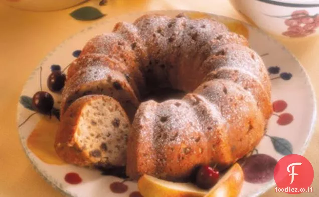 Torta al caffè tempestata di frutta