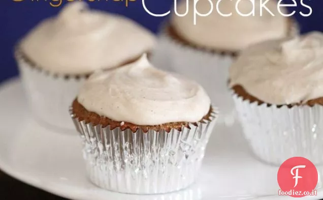 Gingersnap Cupcakes con semplice vaniglia Bean Cannella Buttercream