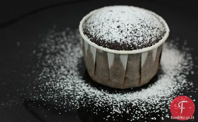 Una ciotola di cioccolato Cupcakes