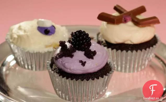 VINCITORE Menta gocce di cioccolato e menta fresca Buttercream Cupcakes