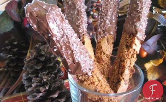 Pan di zenzero al cioccolato e biscotti alla cannella