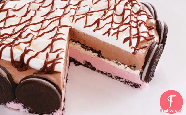 Facile torta gelato con fondente caldo