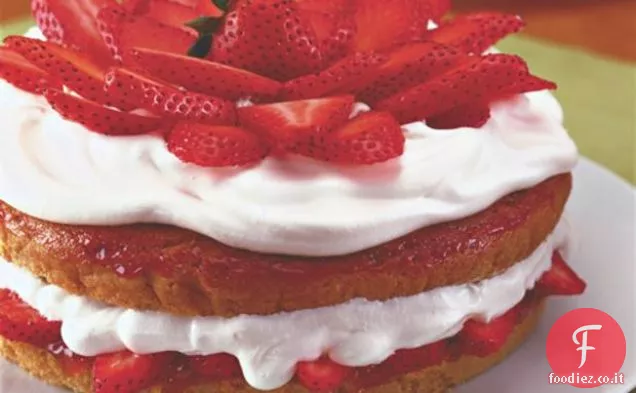 Torta a strati di fragole