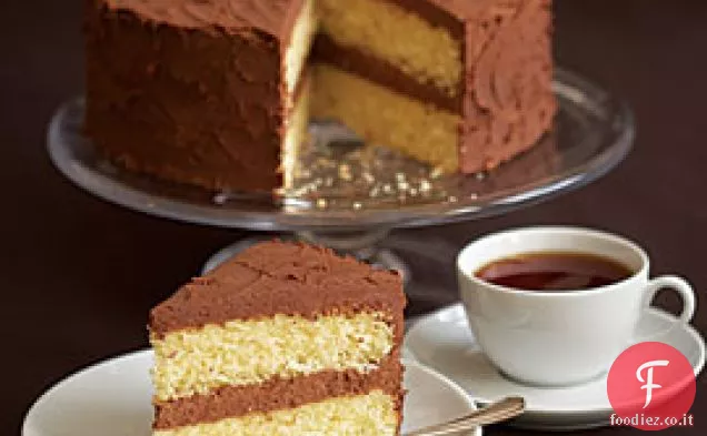 Torta a strati alla vaniglia con Glassa al rum-ganache