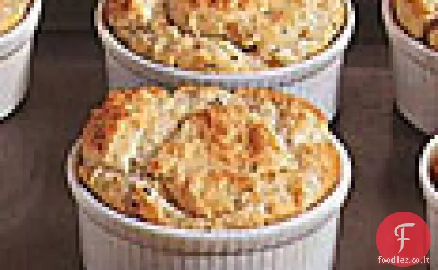 Soufflé di gamberi e granchio con peperone rosso e dragoncello