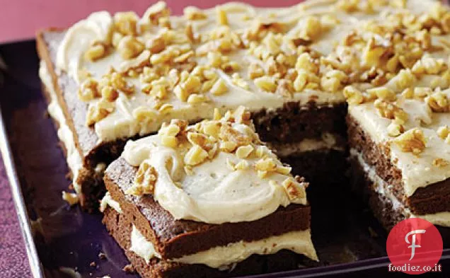 Torta francese a quattro spezie con glassa di spezie al burro rosolata