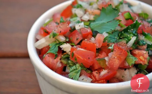 Tilapia in crosta di farina di mais con Pico de Gallo