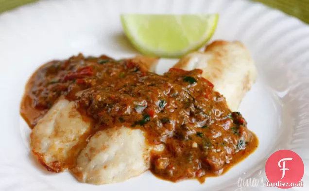 Tilapia alla griglia con salsa al curry di cocco tailandese