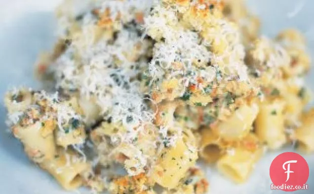 Formaggio di maccheroni al pomodoro veloce